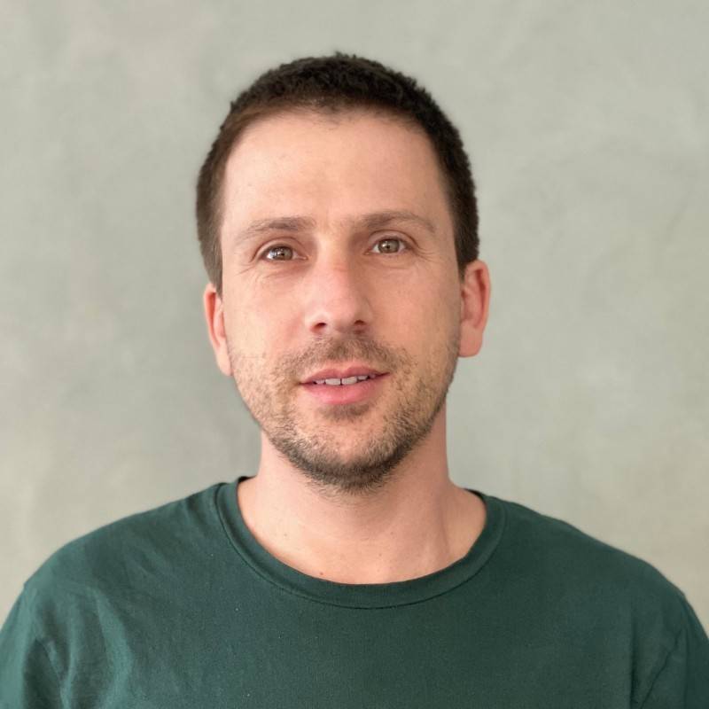 איתן סלונים